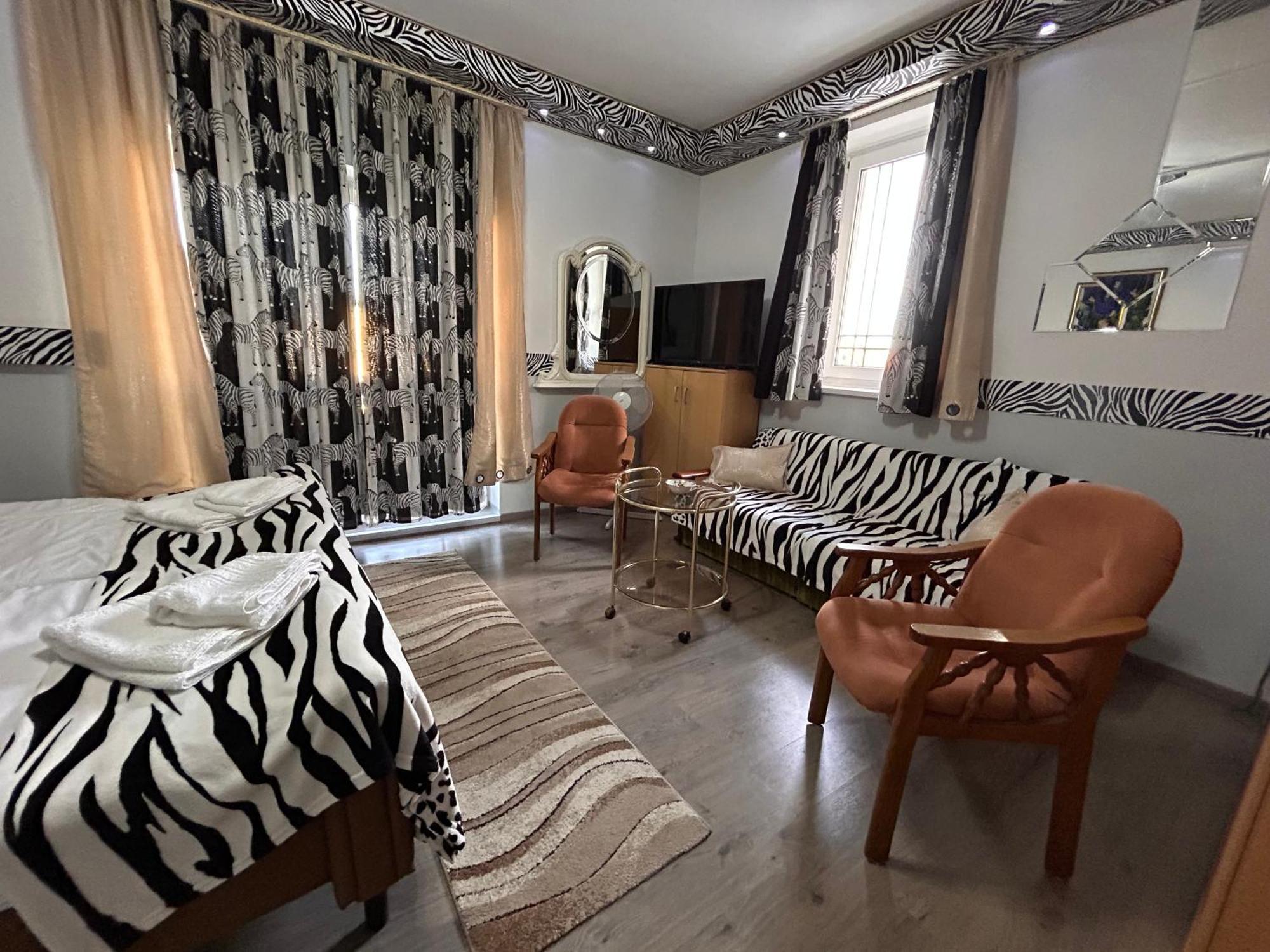 Hévíz Kristályapartman Extérieur photo
